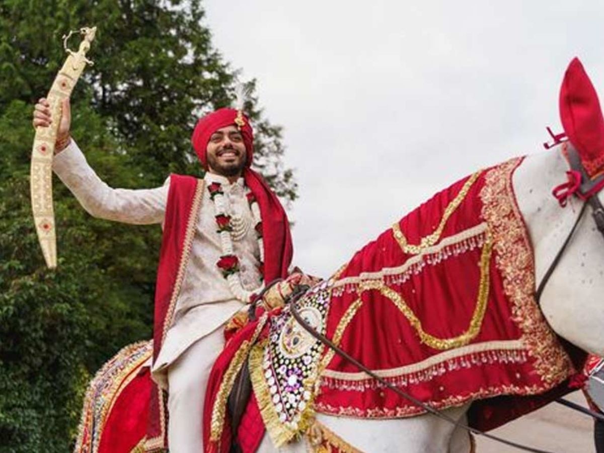 Dulha with Horse